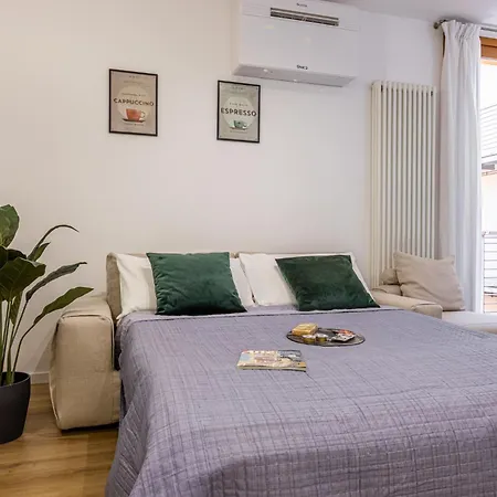 Apartamento - Luxury E Centro A 3' Design&netflix Lecco