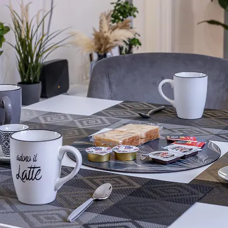 - Luxury E Centro A 3' Design&netflix *