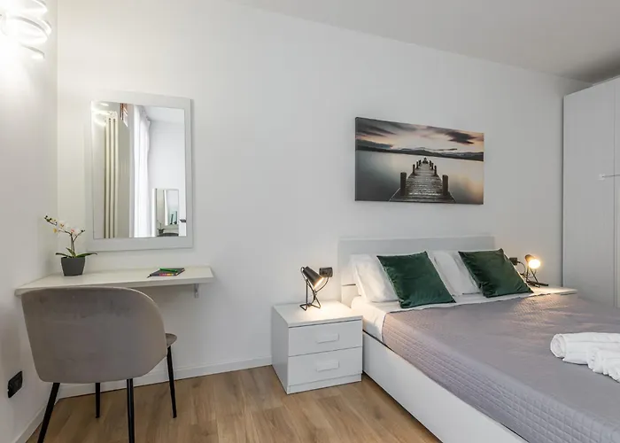 Lägenhet - Luxury E Centro A 3' Design & Netflix *